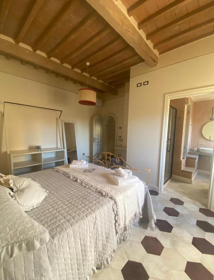 Punti Di Vista Bed & Breakfast บิบโบนา ภายนอก รูปภาพ