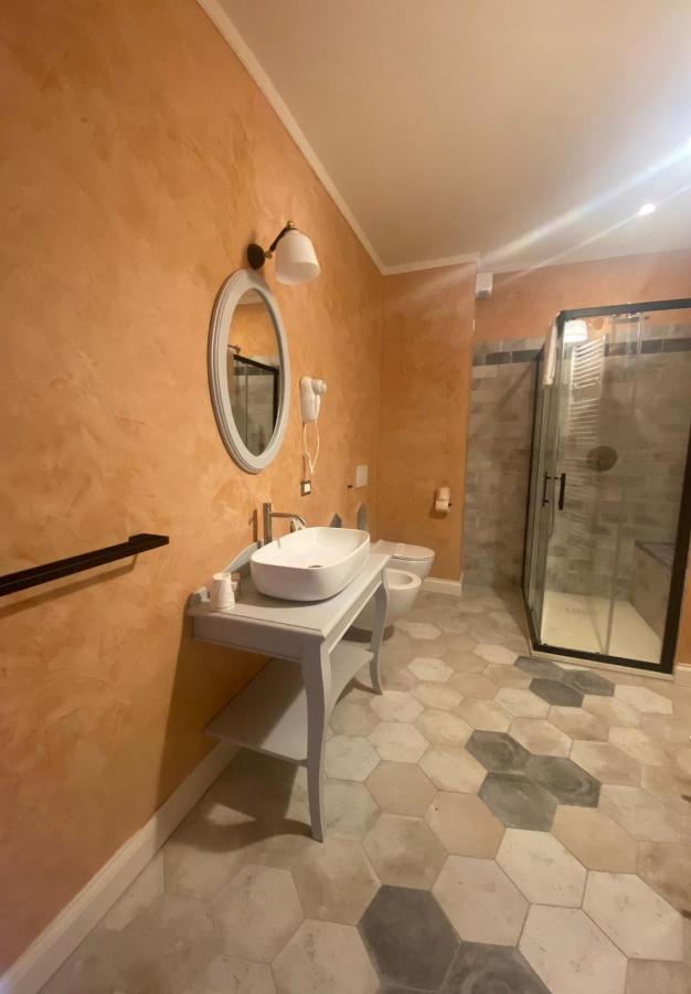 Punti Di Vista Bed & Breakfast บิบโบนา ภายนอก รูปภาพ